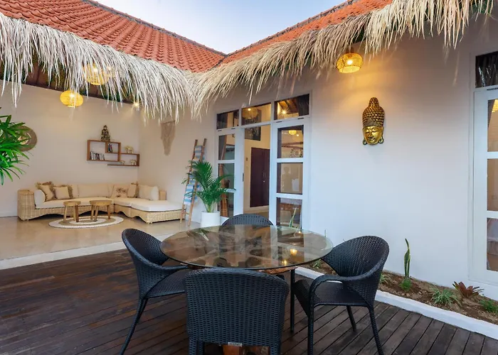 Mangga 2 Seminiak Villa