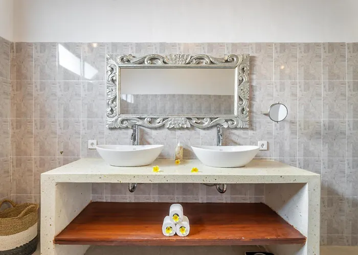 Villa Mangga 2 Seminiak